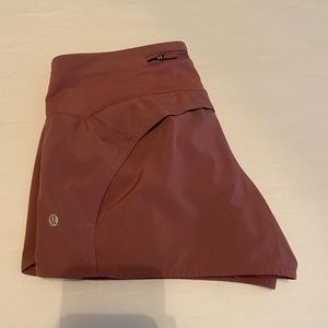Lululemon shorts!